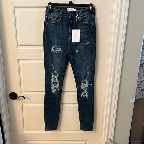 Cello jeans 👖 size 3 ❤️ - Picture 1 of 16